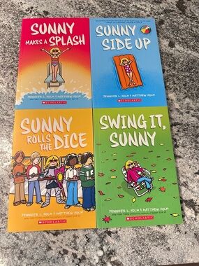 Scholastic Sunny makes a splash graphic novel set (4) books reading learning